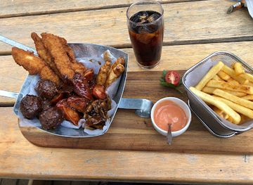 south-africa/nelspruit/bar/the-vintage-lapa-pub