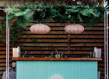 cyprus/cedar-valley/bar/shaky-drops