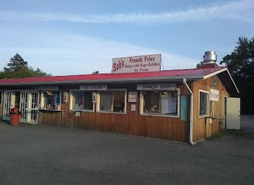 vermont/grand-isle-county/bar/seb-s-snack-bar