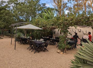 south-africa/addo-elephant-national-park/bar/molo-lolo-restaurant