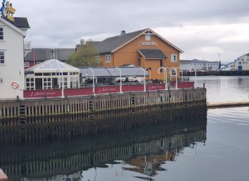 norway/lofoten-islands/bar/anker-brygge-bryggebaren