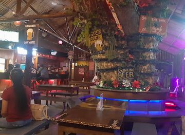 philippines/mimaropa/bar/rockafellas