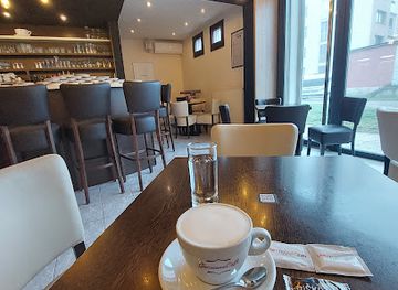 slovenia/celje/bar/bar-cappuccino