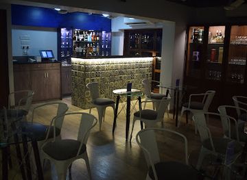 india/konkan-coast/bar/aqua-lounge