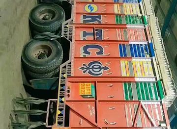 guyana/iwokrama-forest/bar/rafik