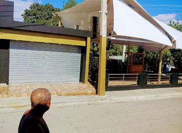 dominican-republic/enriquillo-valley/bar/el-sofoque