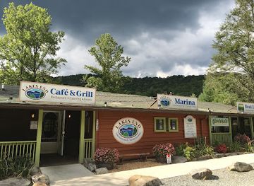 north-carolina/nantahala-national-forest/bar/lakes-end-cafe-grill