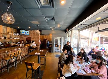 maryland/bethesda/bar/barrel-crow