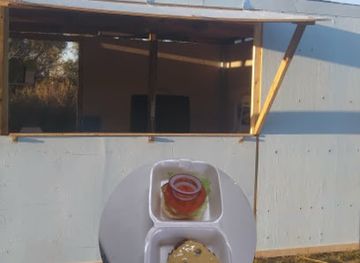 nebraska/pine-ridge/bar/cesars-roadside-stand-and-grill