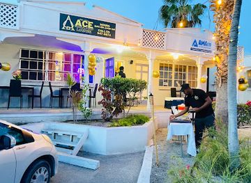 turks-and-caicos-islands/turtle-cove-marina/bar/ace-grill-and-lounge