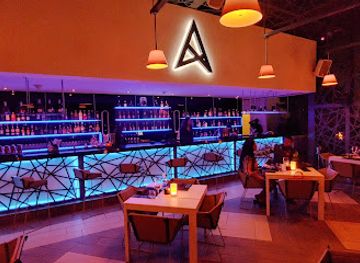 ghana/afife/bar/sky-bar-25-restaurant-and-bar