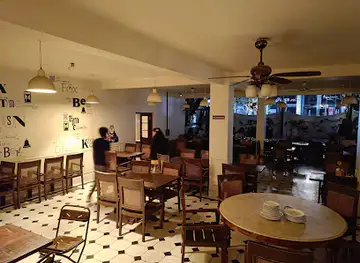 Bob's Bar