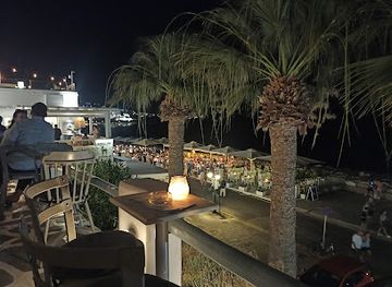 greece/paros/bar/evinos