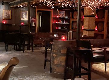 texas/red-river-valley/bar/dumont-s-down-low