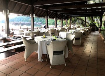 malaysia/pulau-pangkor/bar/fisherman-s-cove