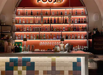 Pouja - GIN & FOOD & WINE