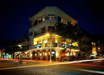 mexico/pacific-coast/bar/los-muertos-brewing