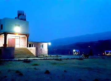 afghanistan/bamyan/bar/roof-of-bamyan