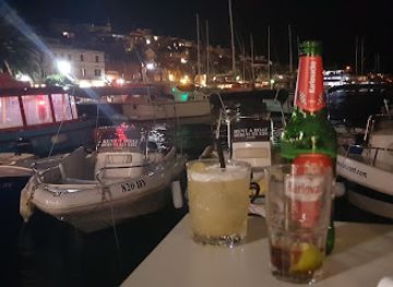croatia/hvar/bar/aloha-bar-hvar