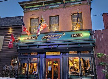 maryland/annapolis-waterfront/bar/mcgarvey-s