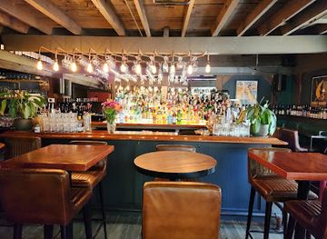 vermont/sugarbush-resort/bar/deco-restaurant-bar