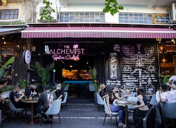 israel/central-district/bar/the-alchemist
