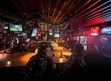 wisconsin/eastern-ridges-and-lowlands/bar/lumpy-s-bar-grill
