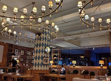 kazakhstan/nur-sultan/khan-shatyr-entertainment-center/bar/brewery