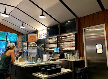 california/yosemite-village/bar/bar-1899