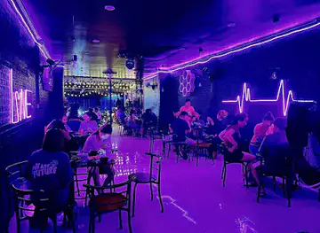 House Chill. (Lounge & Pub)