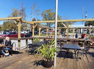 north-carolina/wrightsville-beach/bar/waterman-s-brewing