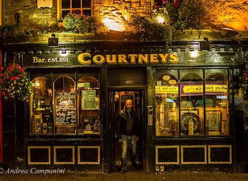 ireland/killarney-national-park/bar/courtney-s-bar