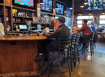 new-hampshire/central-new-hampshire/bar/shoppers-pub-eatery