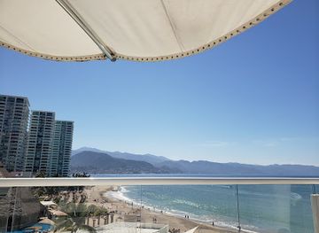 mexico/pacific-coast/bar/o-west