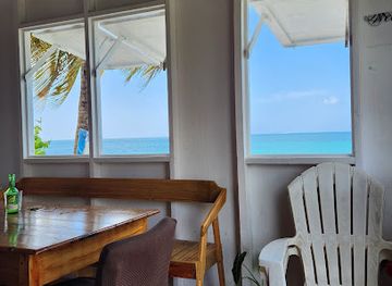 grenada/hillsborough/bar/excelcia-s-butterfly-bar