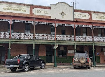 australia/mallee/bar/victoria-hotel-ouyen