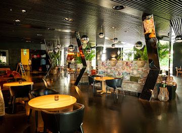 switzerland/zug/bar/restaurant-secret-garden