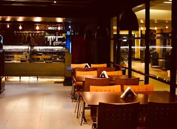 bangladesh/khulna/bar/bistro-c