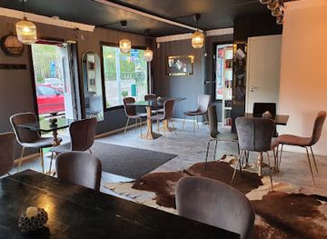 finland/nuuksio-national-park/bar/k-a-latokaski-baari