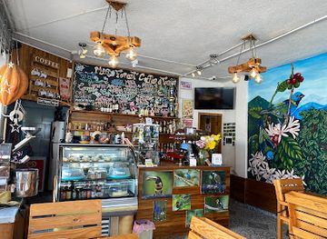 ecuador/mindo-cloud-forest/bar/mindo-forest-coffee-tea