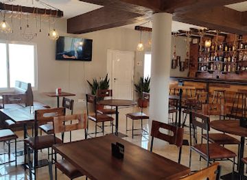 cabo-verde/assomada/bar/rusticus-lounge-bar-fast-food