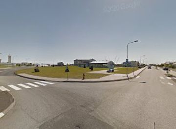 iceland/grindavik/bar/lava