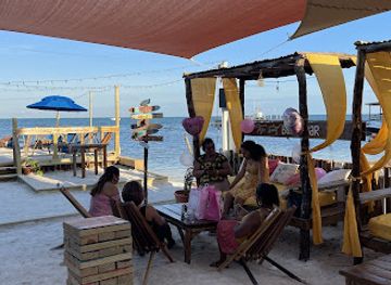 belize/caracol/bar/tipsea-beach-bar