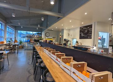 iceland/seydisfjordur/bar/the-filling-station-seyoisjorour-food-coop