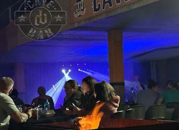 south-africa/cape-winelands/bar/cave-bar