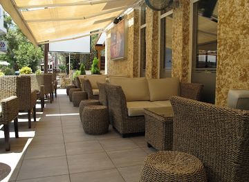 cyprus/kakopetria-village/bar/platinum-cafe-restaurant-suites
