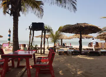 Rainbow Beach Bar And Lodge