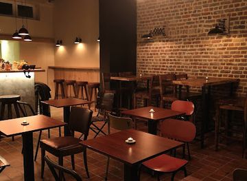 belgium/brussels/saint-gilles/bar/chez-stephy