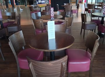 united-kingdom/cardiff/cardiff-bay/bar/bar-one