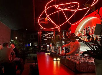 belgium/antwerp/eilandje/bar/sin-seven